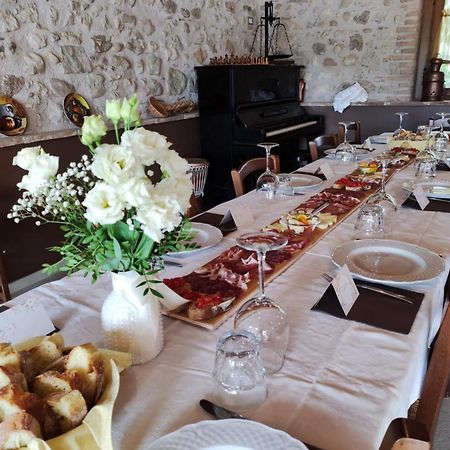 Corte Davini Agriturismo 몬잠바노 외부 사진
