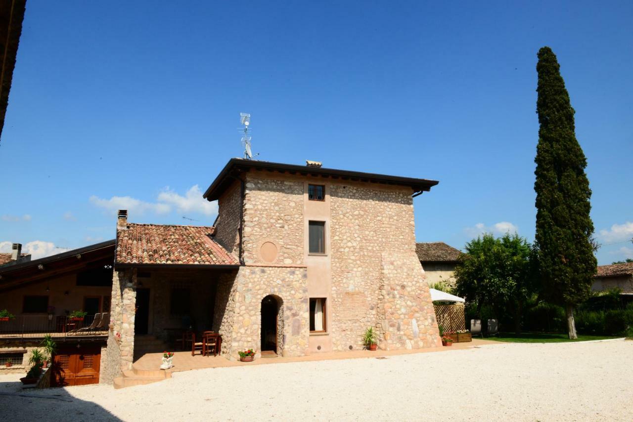 Corte Davini Agriturismo 몬잠바노 외부 사진