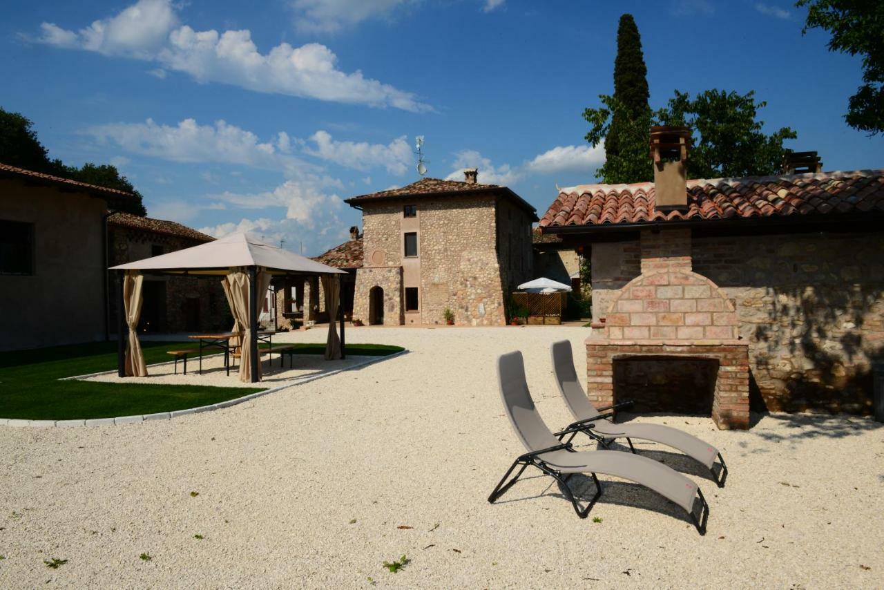 Corte Davini Agriturismo 몬잠바노 외부 사진